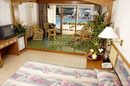 Phuket Grand Tropicana Hotel 10